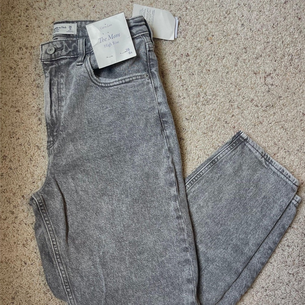 Abercrombie and Fitch Mom Jeans